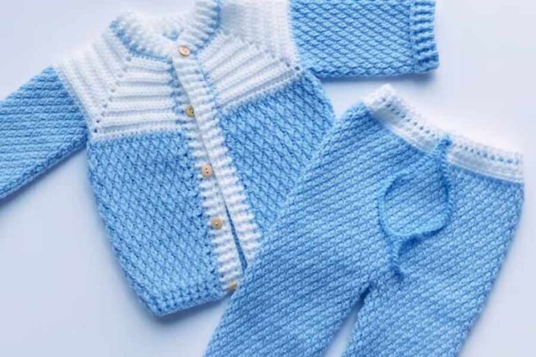 Crochet Your Own Easy Crunch Stitch Baby Sweater Set!