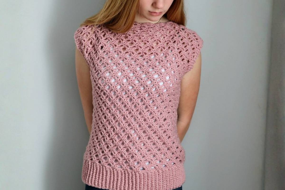Create a Stunning Crochet Sleeveless Lace Pullover