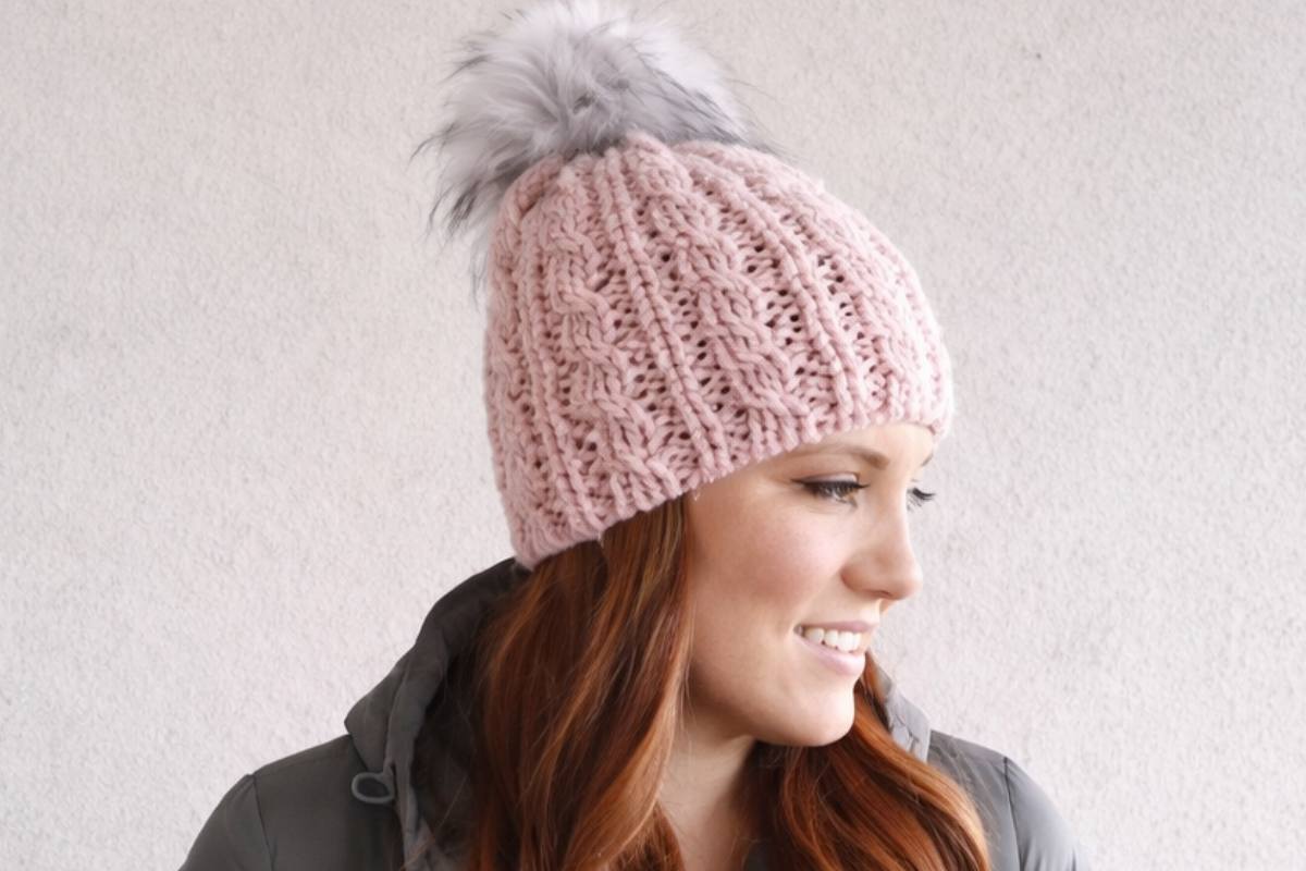 Super Easy Cable Twist Hat