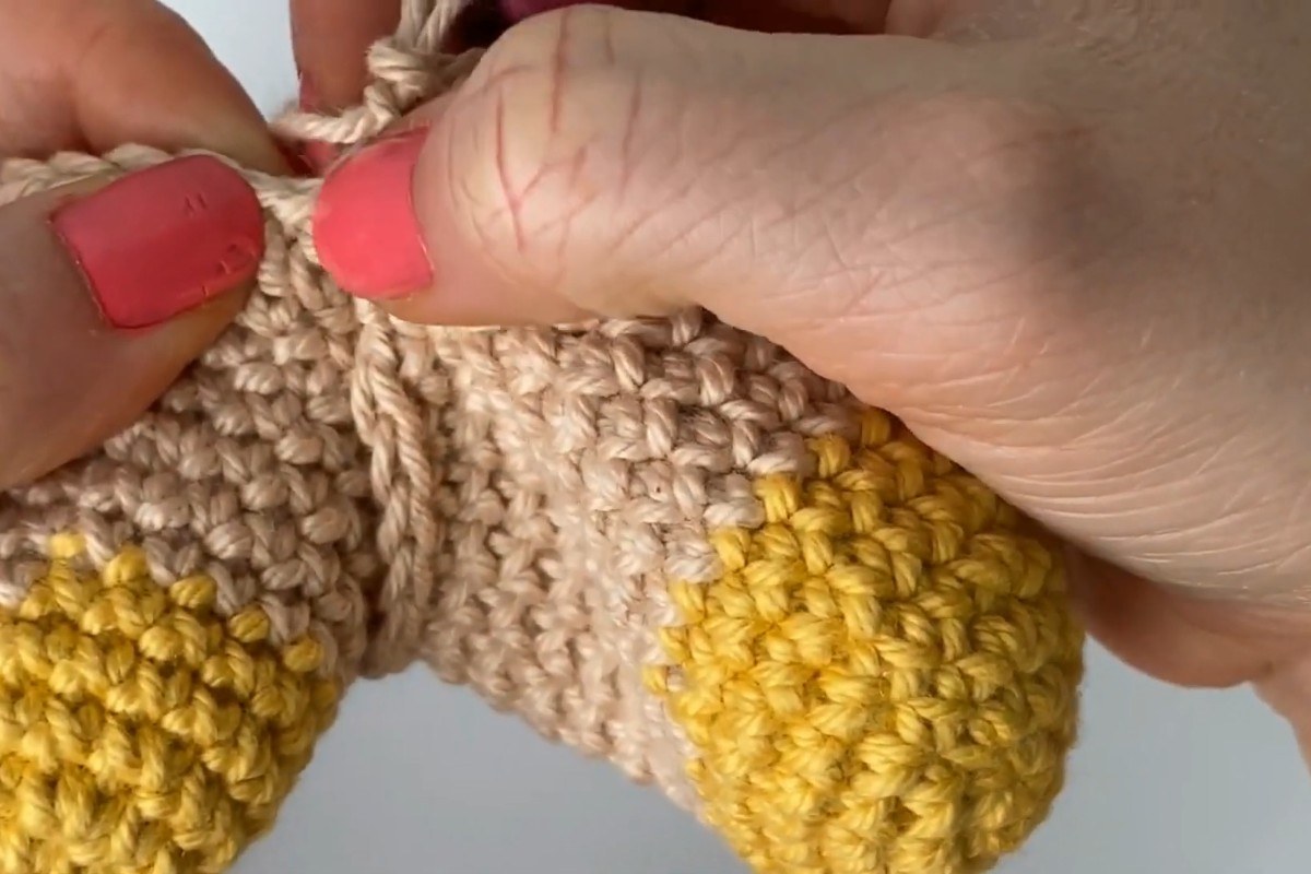 Two crochet chick legs joined together to start the body