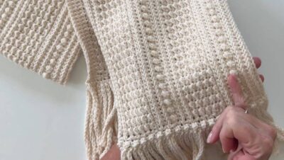Even Moss at Berry Ridge crochet scarf with fringe by Daisy Farm Crafts