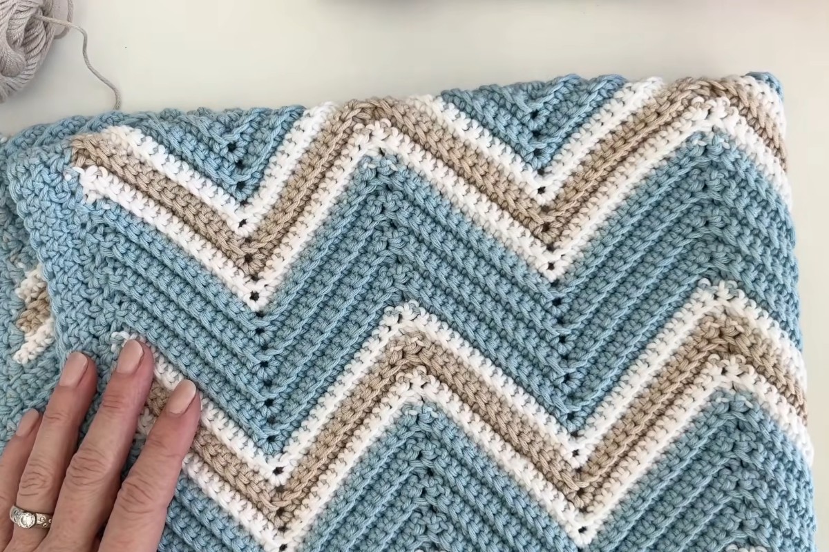 Blue, white and tan squared-off chevron crochet baby blanket by Daisy Farm Crafts