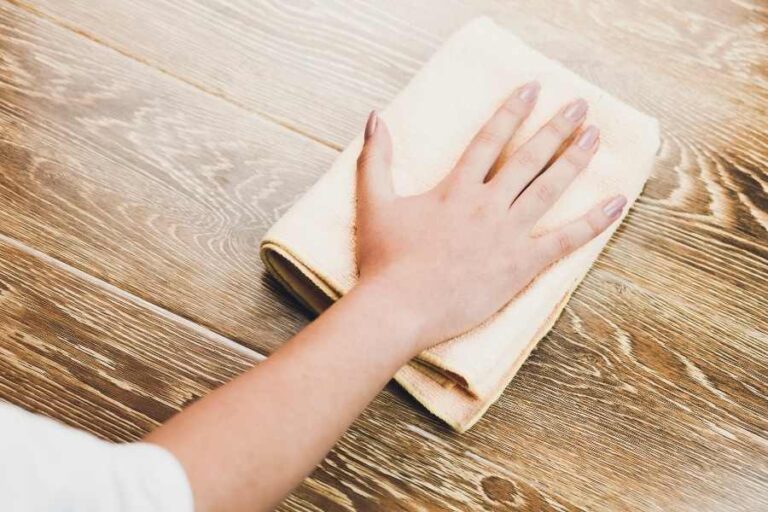 5 Easy Steps to Clean Wood Furniture