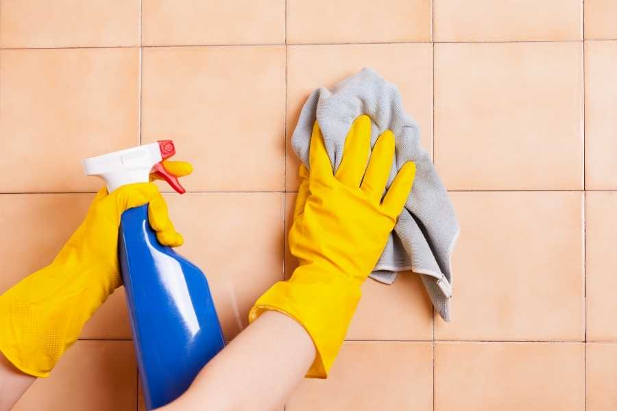 Your Ultimate Guide to Cleaning Tile Grout