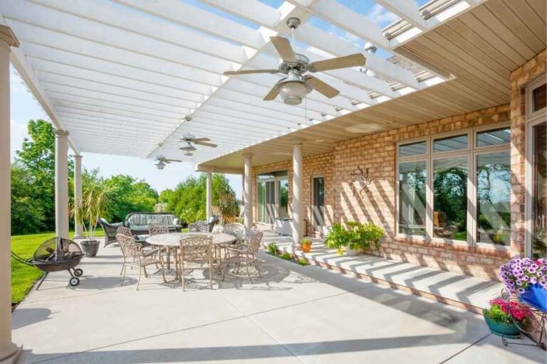 12 Must Have Backyard Accessories