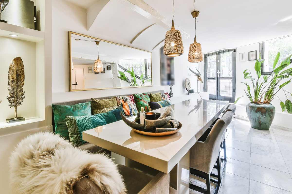 Transform Your Small Dining Room with These Practical Ideas