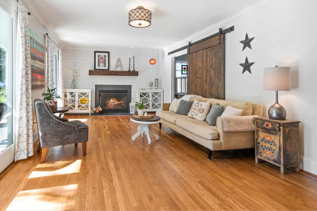 What Are the Essentials of a Functional Living Room?