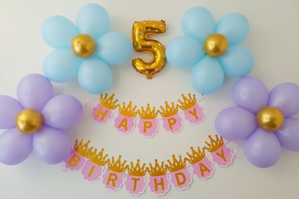 Daisy Balloon Wall – Birthday Decoration Ideas At Home