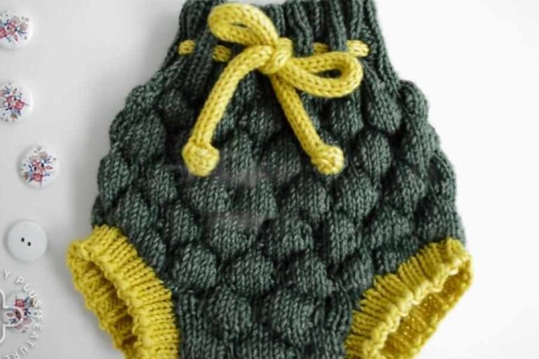 So Adorable! Learn to Knit Baby Bloomers