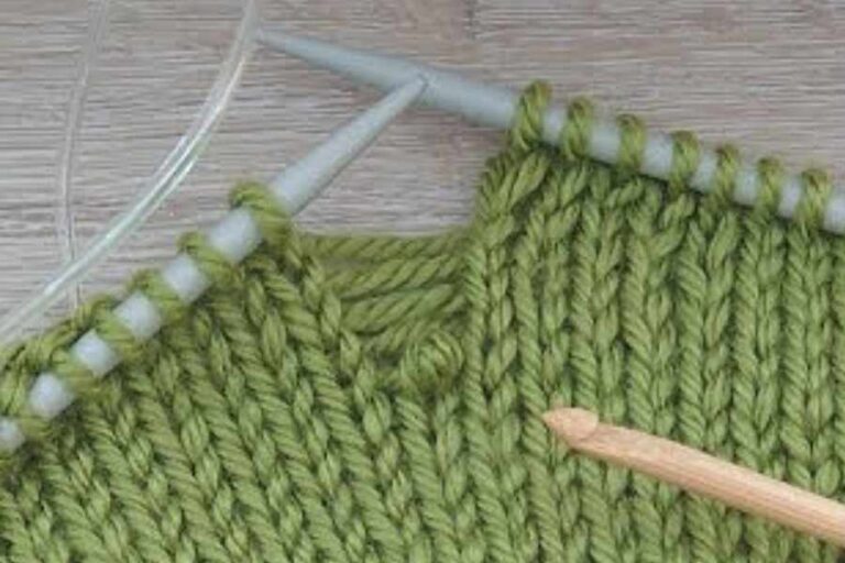 How to Fix a Dropped Stitch in Knitting