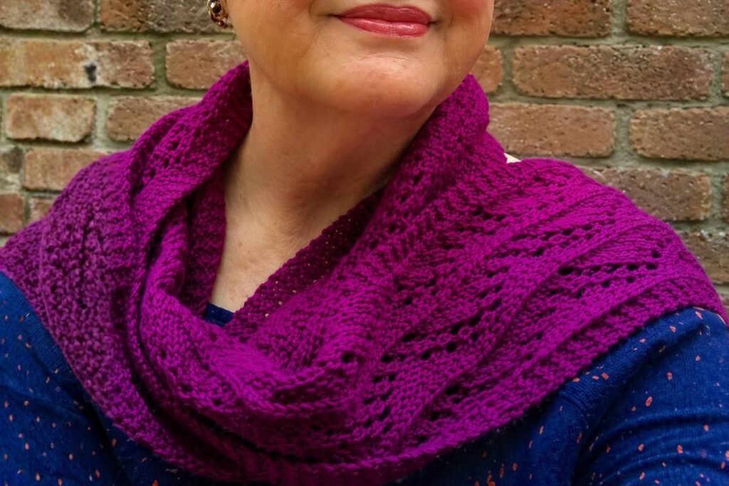Knitting the Vertical Waves Scarf - A Zig Zag Lace Project