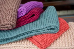 7 Cozy Infinity Scarves & Cowls to Knit This Winter