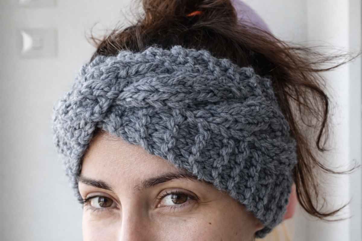 Chunky Cable Knit Headband for Beginners
