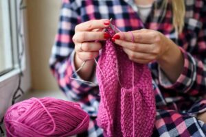 9 Common Knitting Problems (And Easy Fixes That Work)