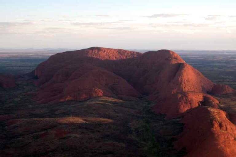 7 Best Things to Do at Ayers Rock, Australia
