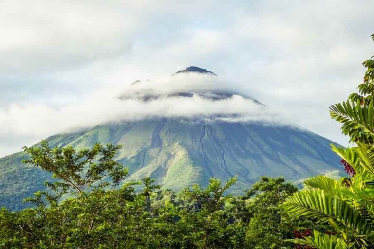 December in Costa Rica Weather, What to Pack, and What to See